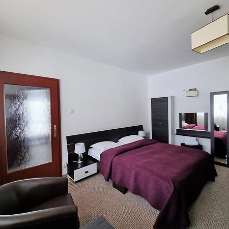 Casa Cristina Hotel Brasov Luaran gambar
