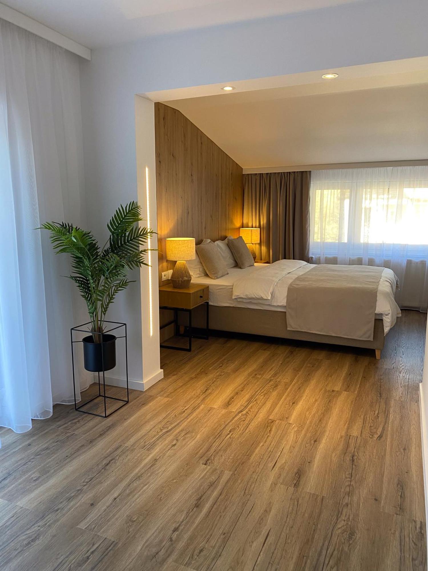 Casa Cristina Hotel Brasov Luaran gambar